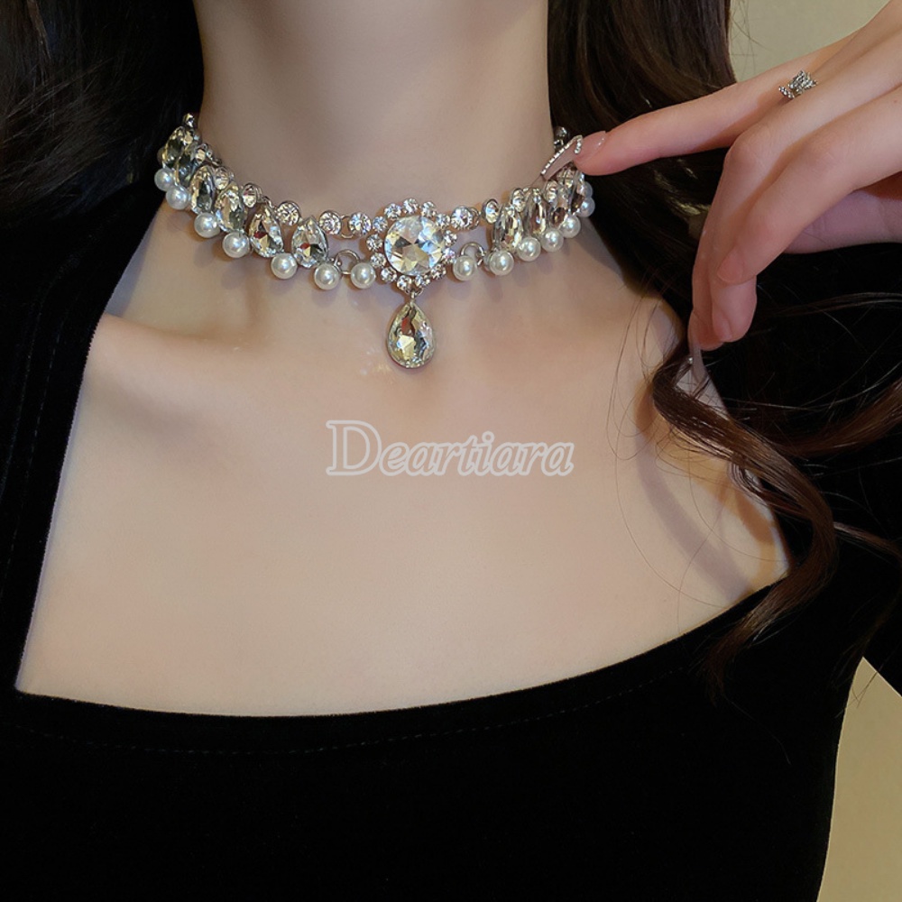 Vòng Cổ Choker Đính Hạt Giả Ngọc Trai Và Hoa Giọt Nước Cao Cấp Sang Trọng