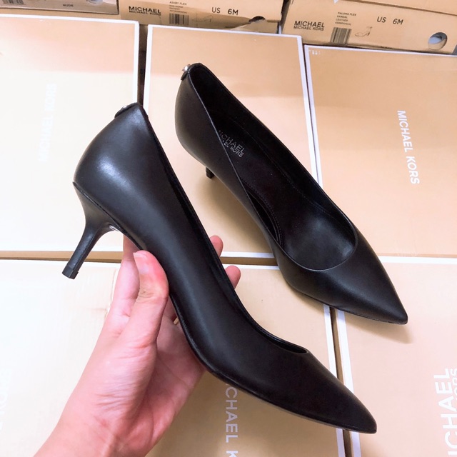 Giày Michael Kors mid_high, cao 5 phân, chính hãng, da lì