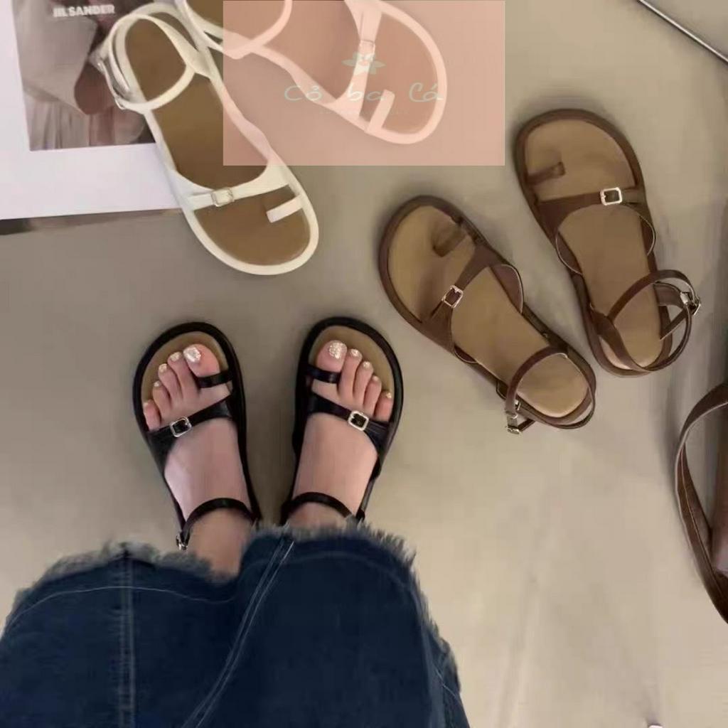 SANDAL BỆT COBALA SHOES - GIÀY ĐẾ BẰNG QUAI NGANG GẮN KHÓA CÀI HẬU CÀI PHONG CÁCH THỜI TRANG HIỆN ĐẠI S23050100
