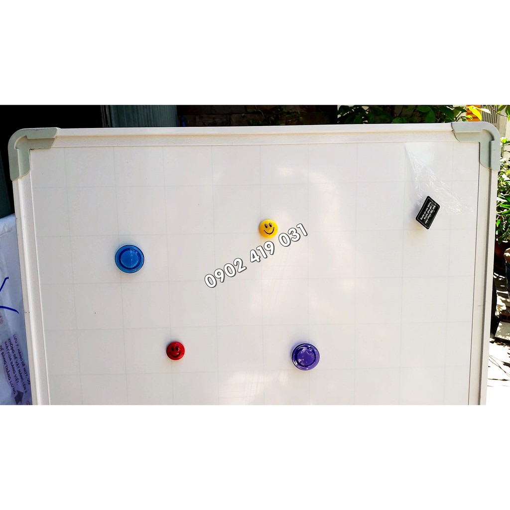 Bảng Flipchart Chân Gấp DQ Board 40 x 60cm ( TẶNG KÈM: 1 Bút, 1 Bông Lau, 6 Viên Nam Châm.)