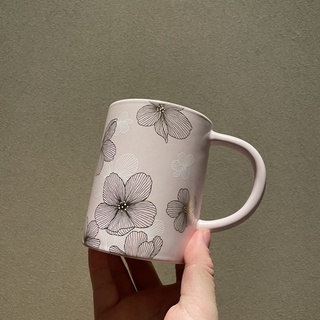 - cốc sứ cherry blossom handle mug 12oz