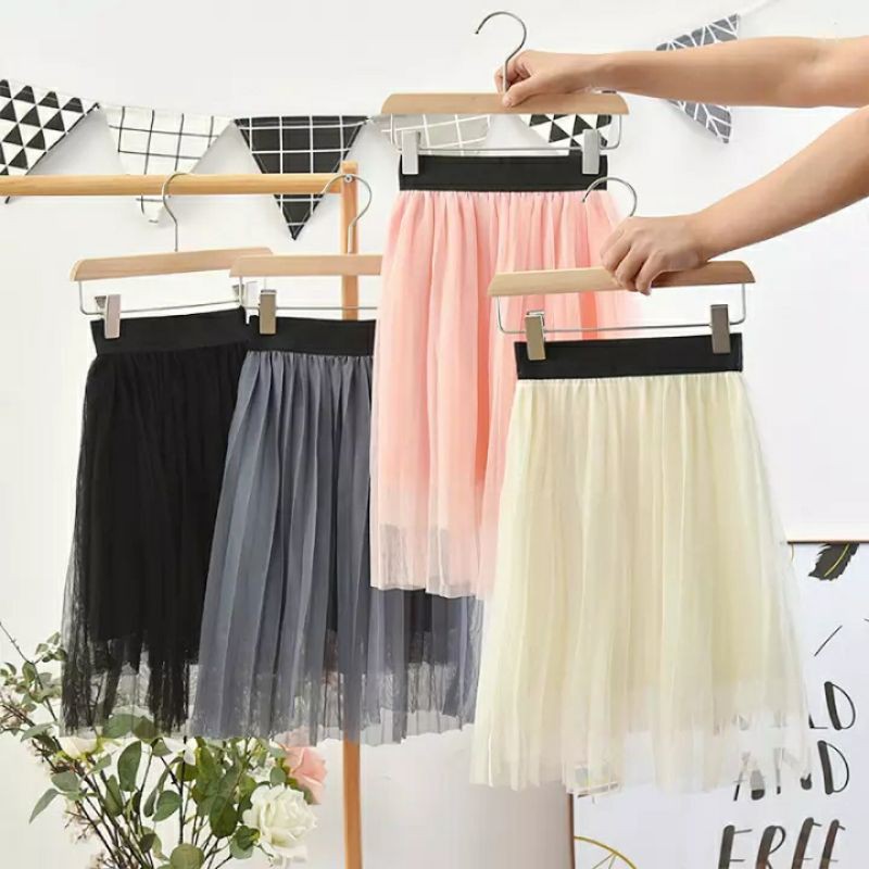 Chân váy ren xếp ly Hàng Quảng Châu CHO BÉ VÀ MẸ