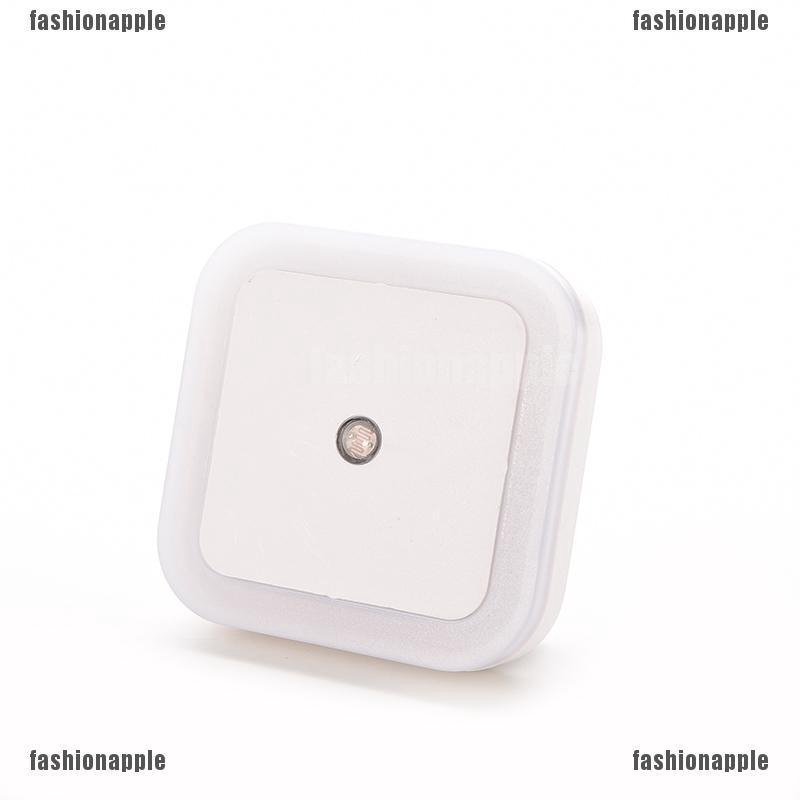 Đèn LED Ngủ Cảm Biến Tự Động Hình Vuông