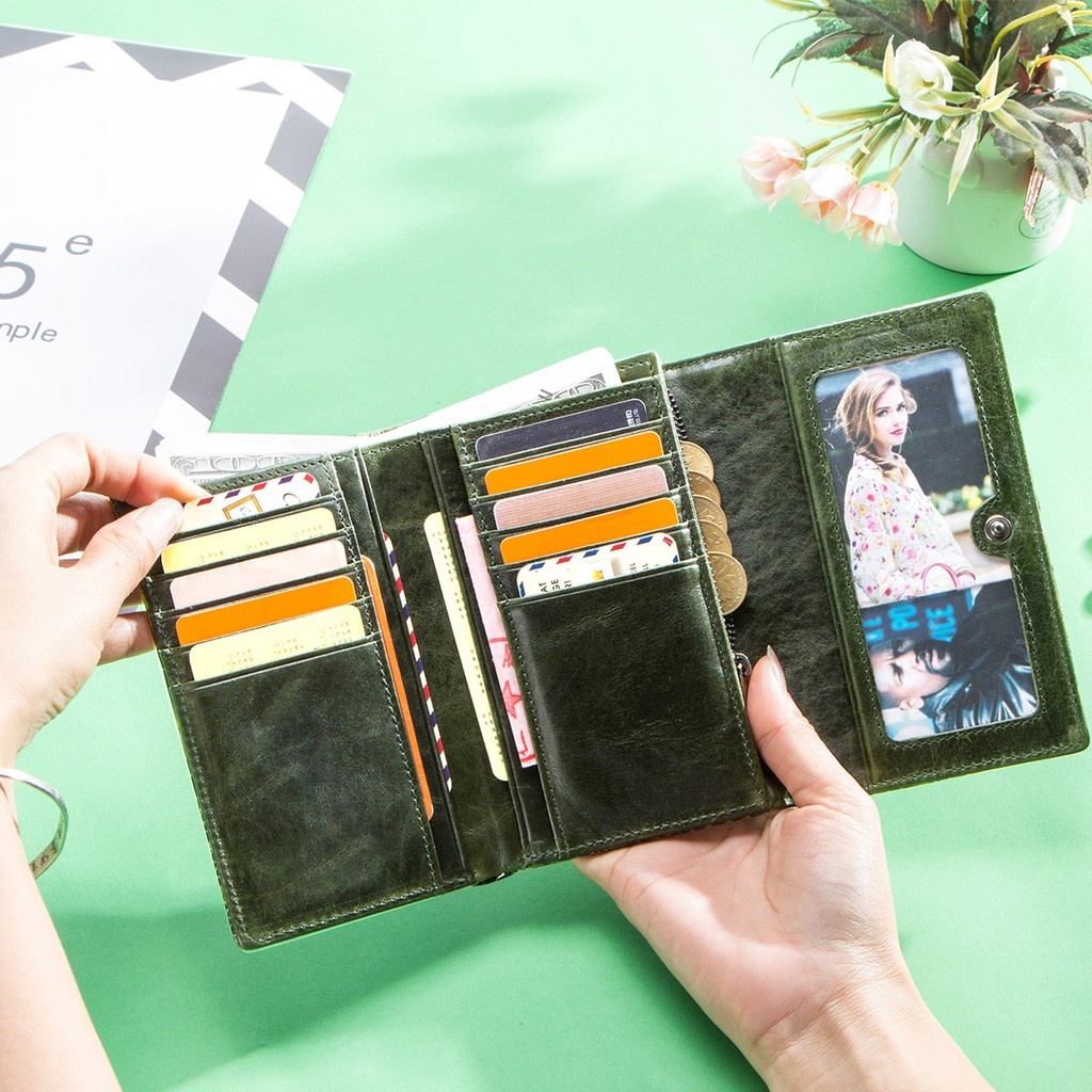 Ví CONTACT’S C2112 Kiểu Ngắn Thời Trang Dành Cho Nữ