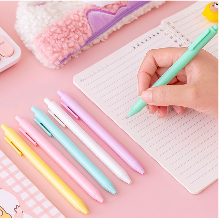 Bút bi bấm mực màu đen Pennie hình dáng xinh xắn vỏ pastel ngòi 0.5mm