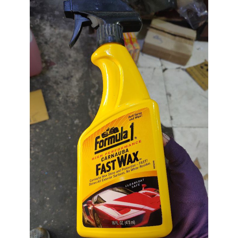 xịt bóng sơn xe formula 1