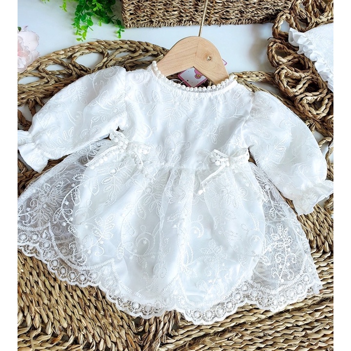 Body váy ren trắng dài tay kèm mũ 3-12 kg