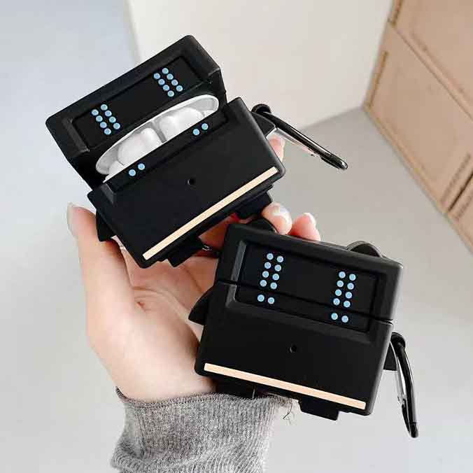 Vỏ Bảo Vệ Hộp Sạc Tai Nghe Airpods 1 / 2 / 3 / pro Bằng Silicon Hình Robert Đen Dễ Thương