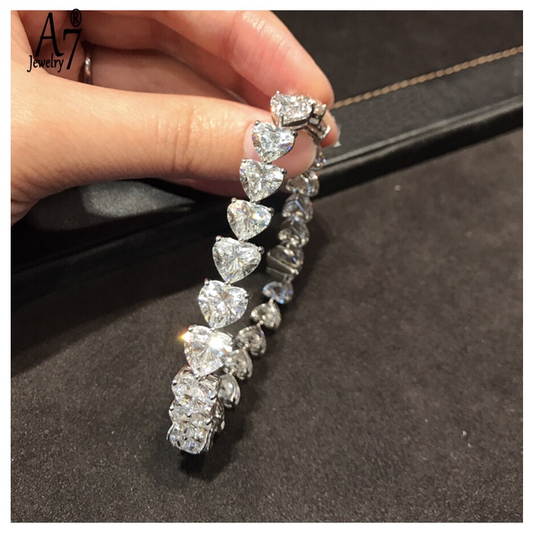 Vòng đeo tay mạ bạc 925 hình trái tim xinh xắn cho nữ