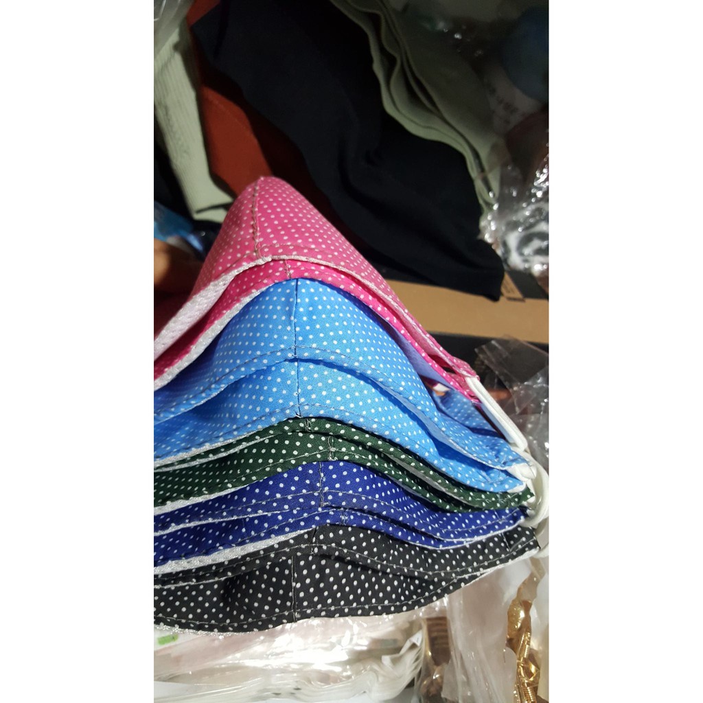 Khẩu Trang Vải Họa Tiết Chấm Bi Dùng Cho Nam và Nữ