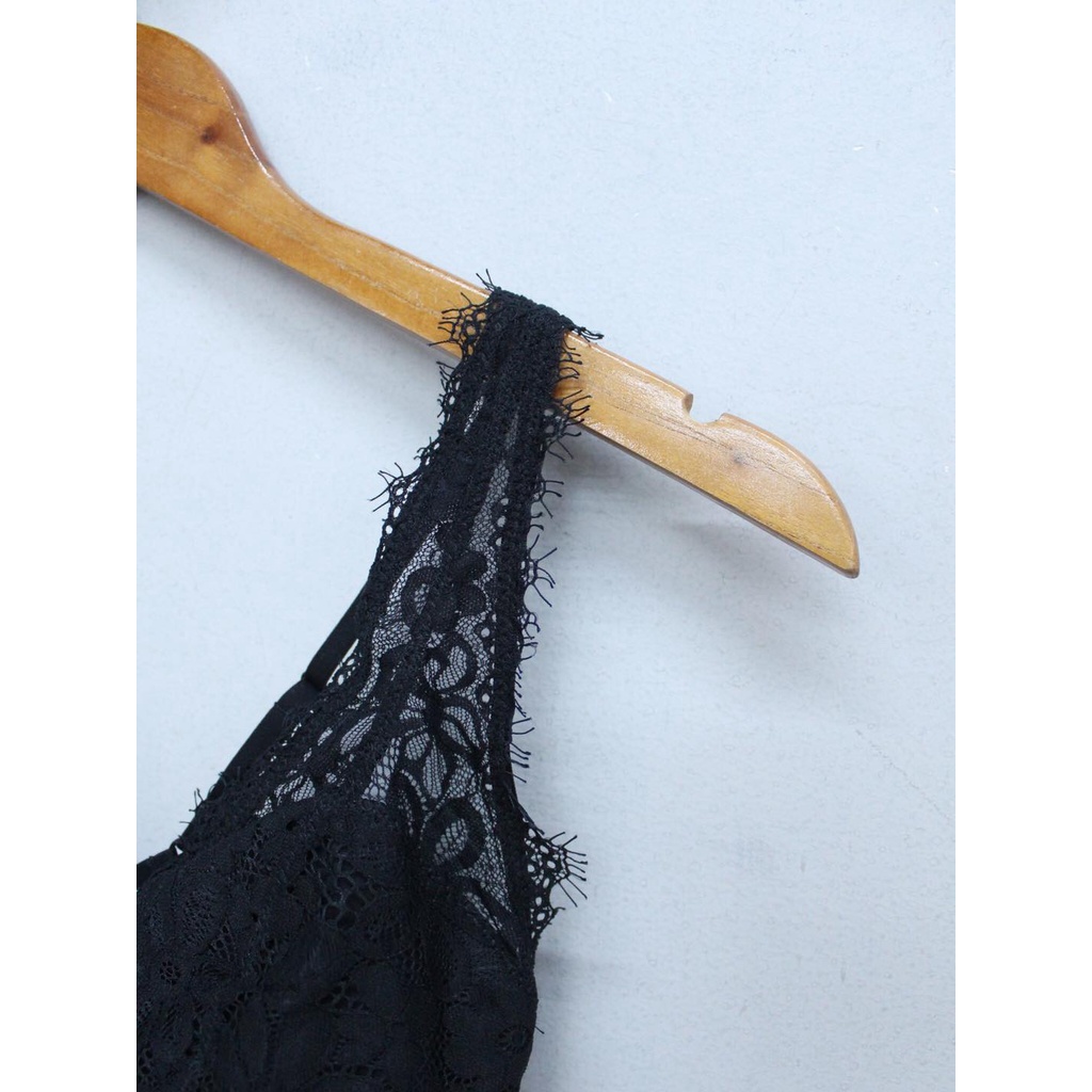 Q9723 - Áo bra Aerie ren số 13, có khe nhét mút