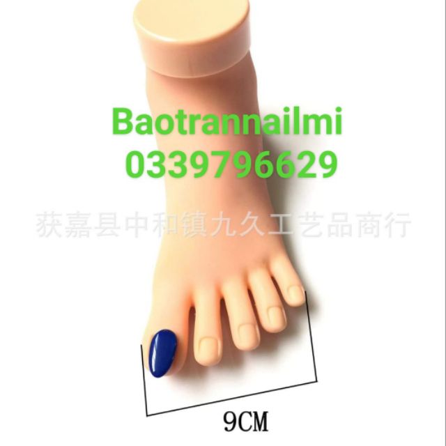 Bàn chân học nail