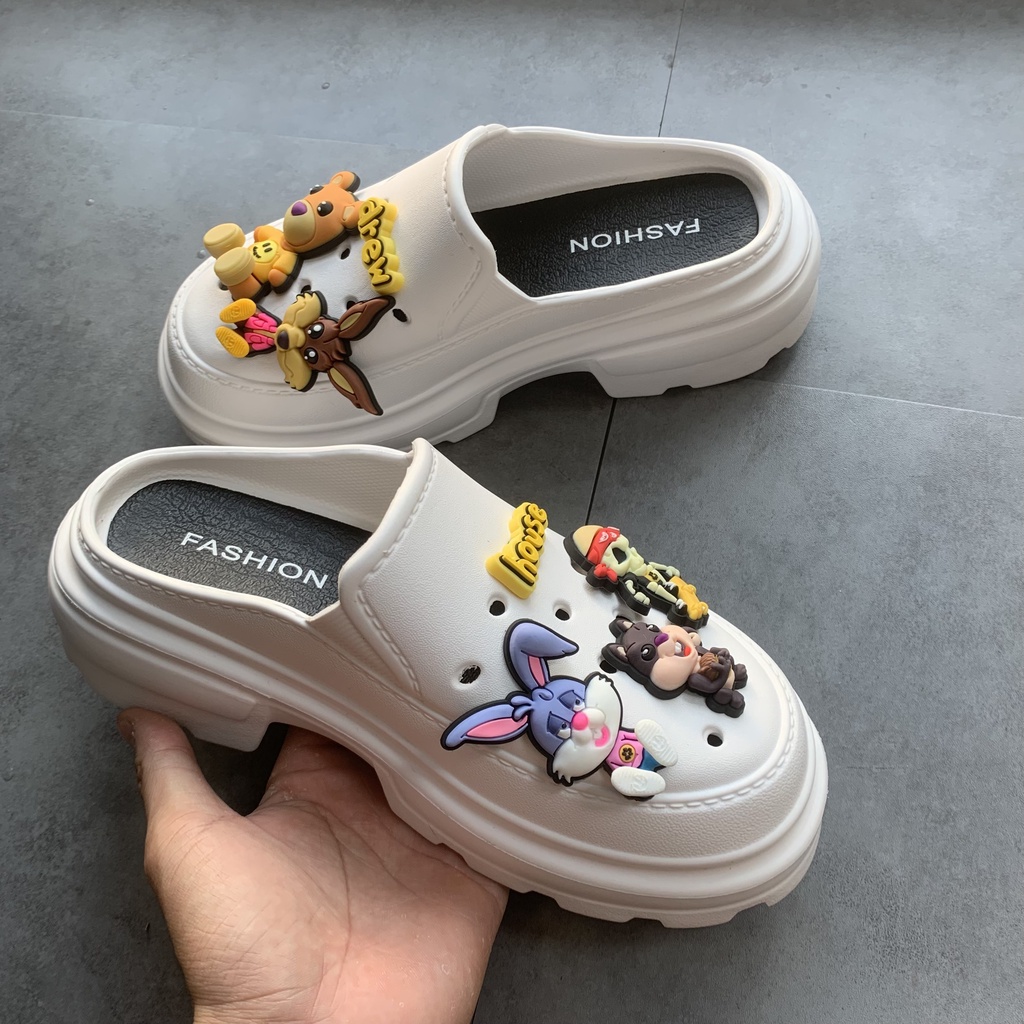Dép Sục đế cao chất liệu siêu êm tặn kèm sticker 3D như hình