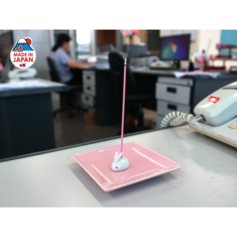 Chân đế cắm hương nhang hình thỏ hồng Nippon Kodo