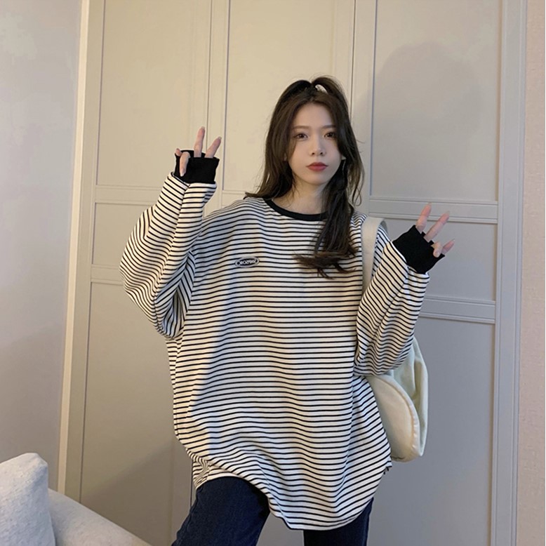 LEEVA - Áo sweater phối sọc dáng rộng cho nữ A119