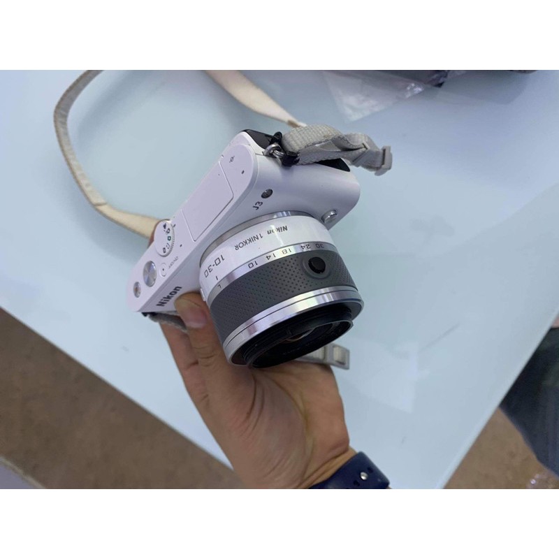 Máy ảnh Nikon 1J3 kèm ống 10-30mm