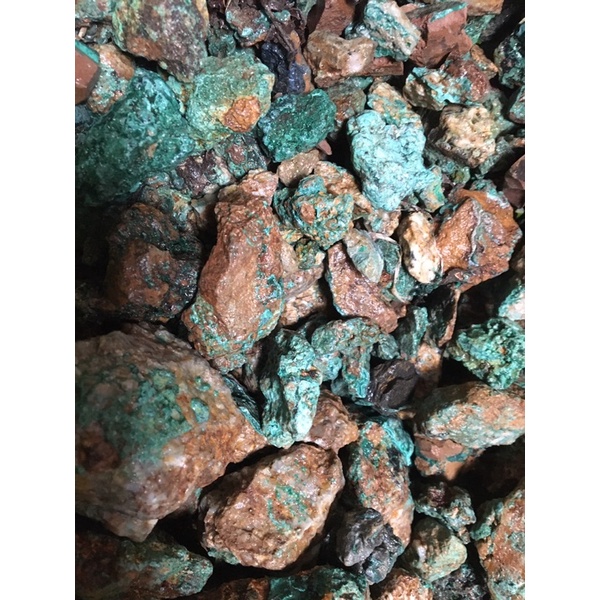 100gr Sỉ Đá Thô Màu Xanh Malachite; Lông Công; Khổng Tước