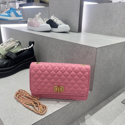 Túi Xách CK2 Thiết Kế Mới Cao Cấp Thời Trang Dành Cho Nữ70680973- 4 Túi Đeo Chéo Chuỗi Xích Kim Loại Hình Thoi Nhiều Màu Sắc Cổ Điển Thời Trang Cho Nữ