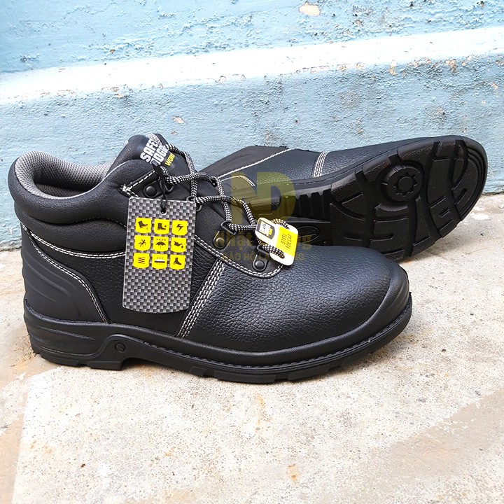 Giày bảo hộ lao động nam Jogger Bestboy231 S3 da nubuck, giầy lao động nam cao cổ chống đinh siêu bền.