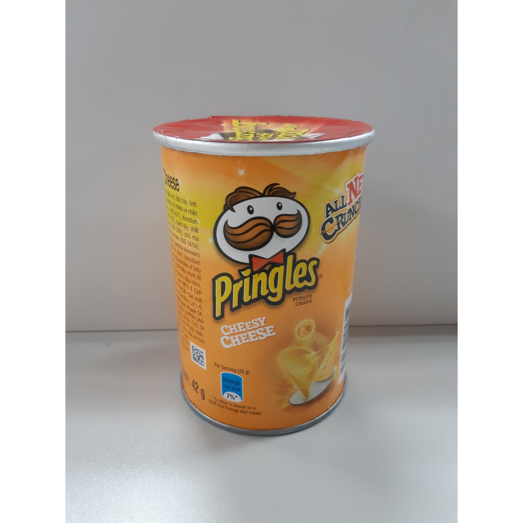 Khoai tây chiên Pringles Cheesy Cheese 42g