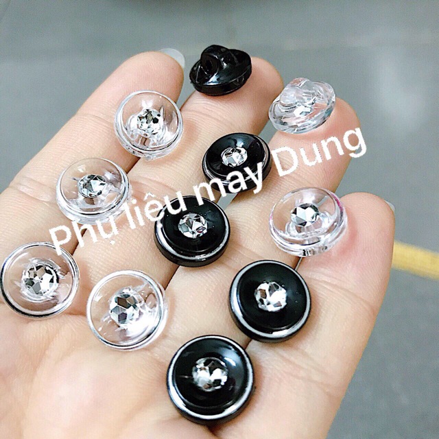 Nút nhựa đính hạt size 12mm tròn