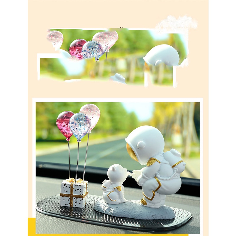 Tượng phi hành gia ngồi cạnh chú cún đế xám siêu cute có thể để trên ô tô, kệ