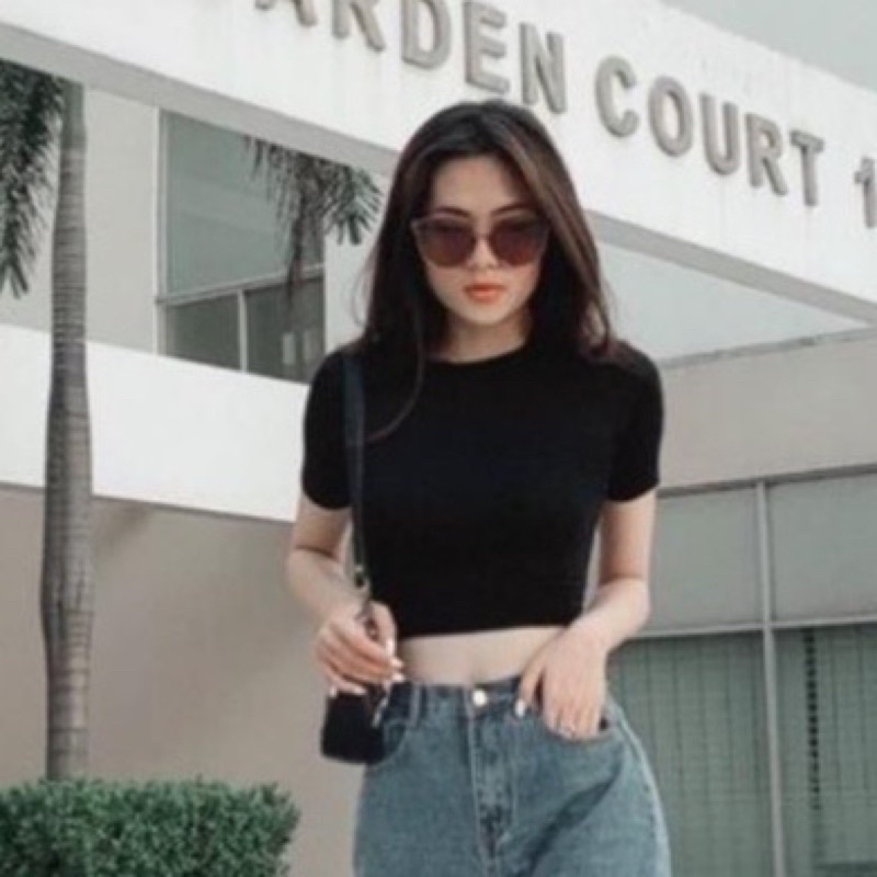 A20-Áo thun croptop tay ngắn cổ tròn dáng ôm Sammivnxk💋Freeship