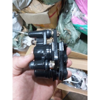 Heo dầu trước gắn thắng đĩa danh cho win