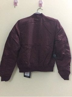 Áo khoác nữ bomber jacket Pull and Bear