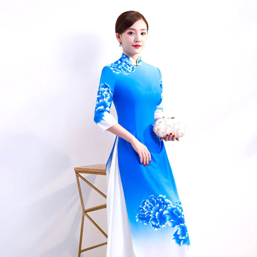 Chất lượng cao cộng với kích thước sàn catwalk dài Việt Nam đích thực áo sườn xám trang phục biểu diễn cổ điển phong các