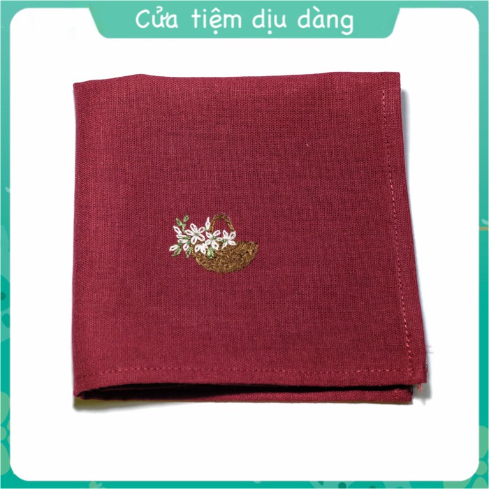 Khăn tay  vải linen thêu thủ công - mẫu Giỏ Hoa