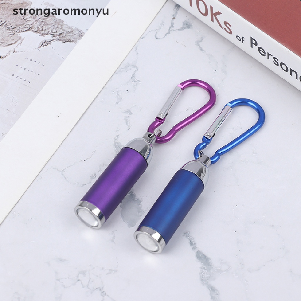 Đèn pin mini siêu sáng thiết kế nhỏ gọn tiện dụng cho cắm trại
