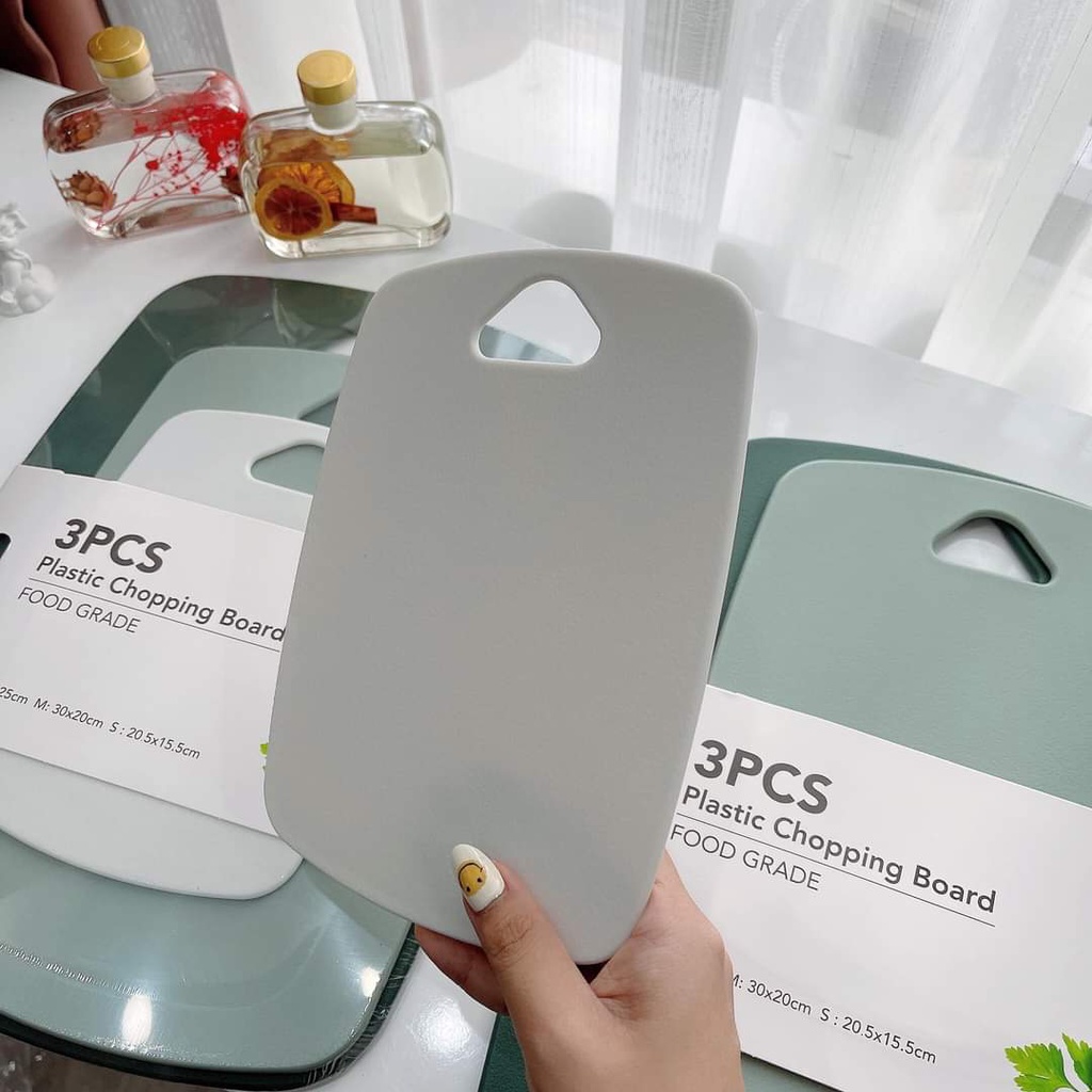 Set 3 chiếc thớt Chất liệu nhụa cao cấp nhiều màu sắc hàng Việt Nam