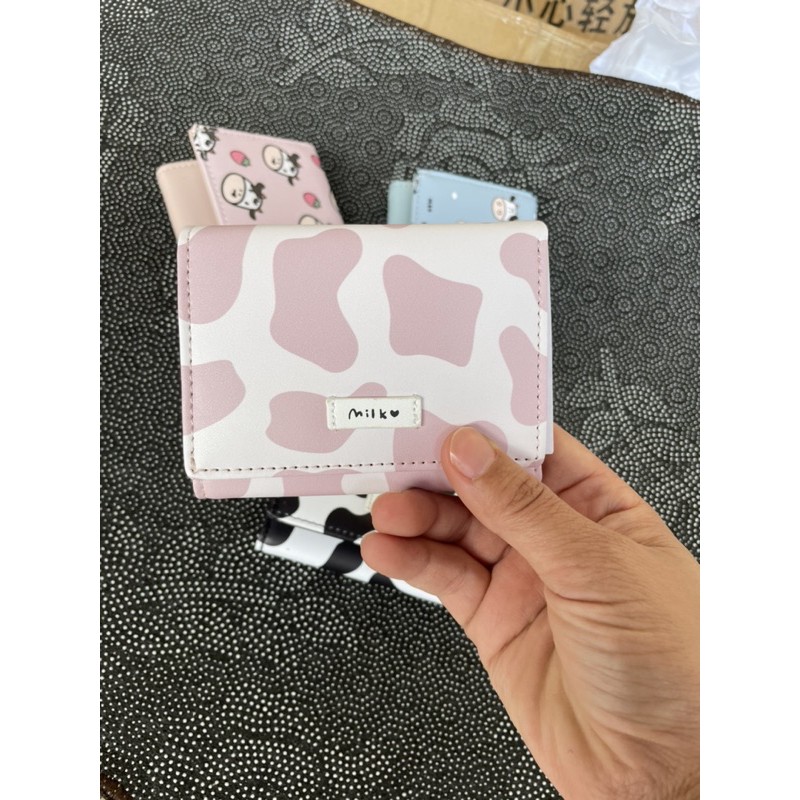 [Mã FAMAYWA2 giảm 10K đơn 50K] Ví bóp nữ mini cầm tay hình bò sữa, chất liệu da cao cấp - V021 | BigBuy360 - bigbuy360.vn