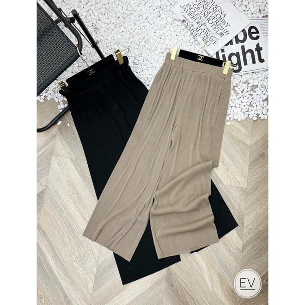 Quần ống suông dập ly freesize