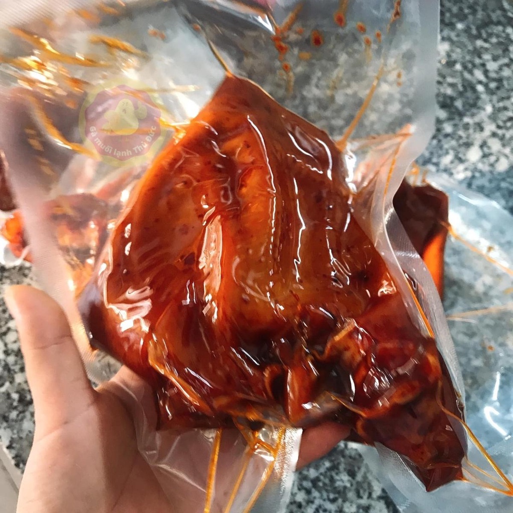 Tai heo Tứ Xuyên chấm muối ớt xiêm xanh