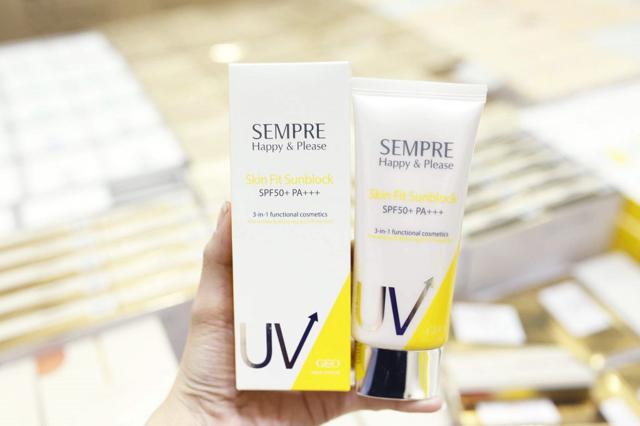 Kem chống nắng dưỡng da có màu (50ml,100ml) Geo Sempre Happy & Please skin fit sun block SPF 50pa +++50ml, | BigBuy360 - bigbuy360.vn