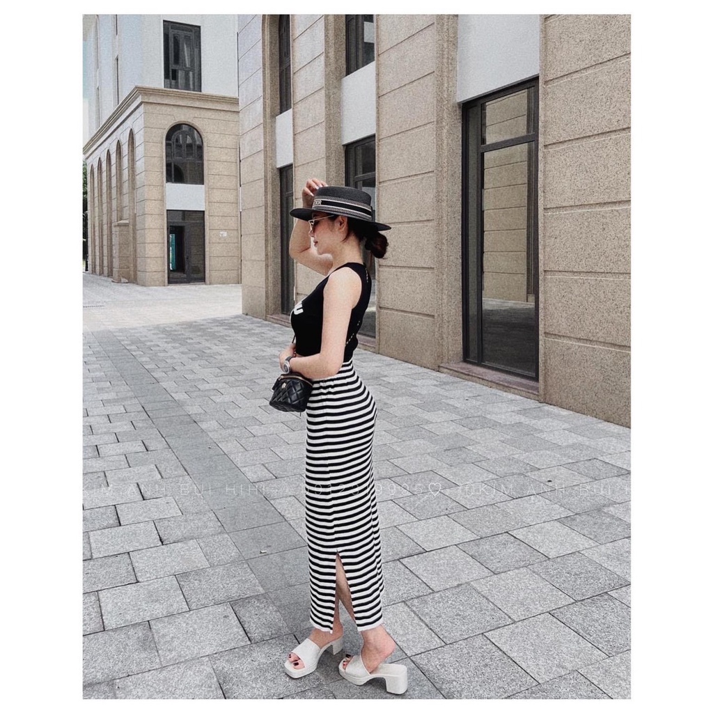 Set áo miumiu sát nách chân váy midi kẻ ngang xẻ bên