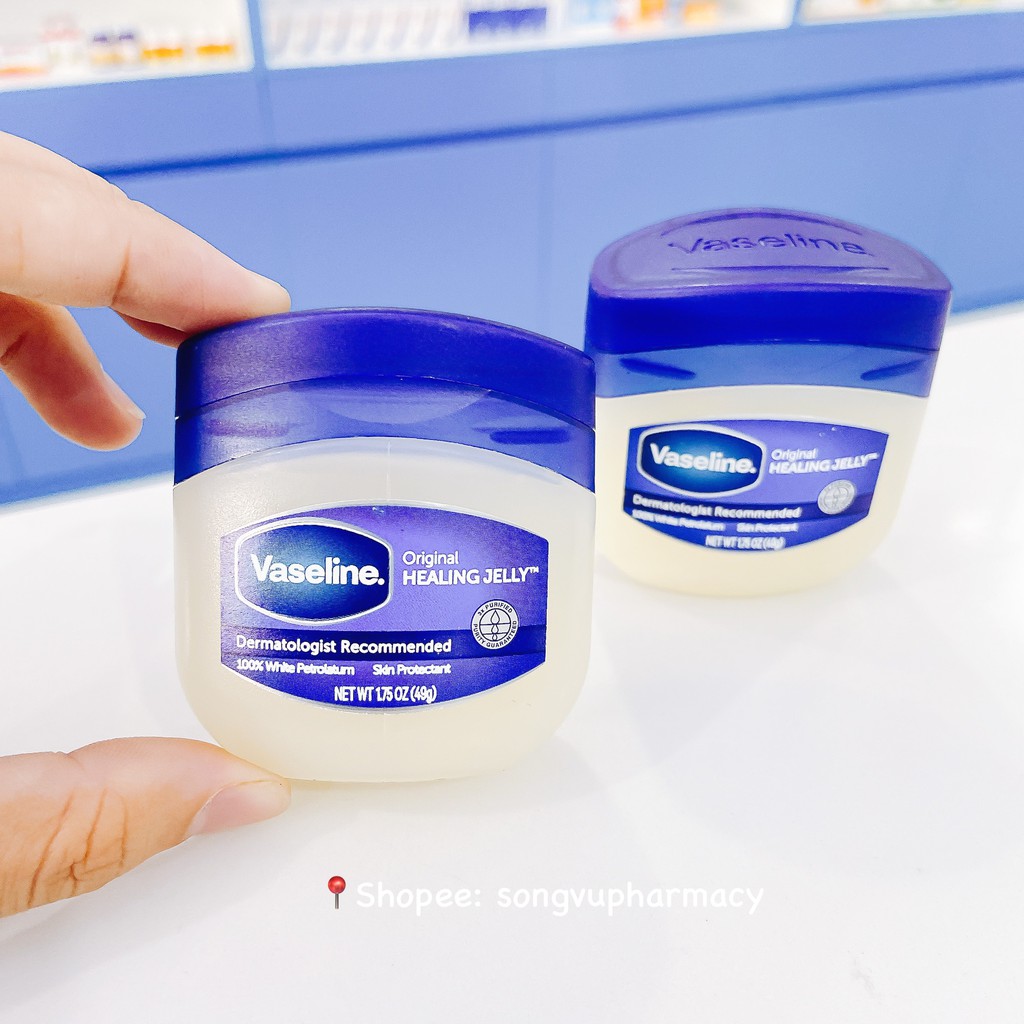 Sáp Dưỡng Ẩm Đa Năng Vaseline Pure Petrolium Jelly 49g