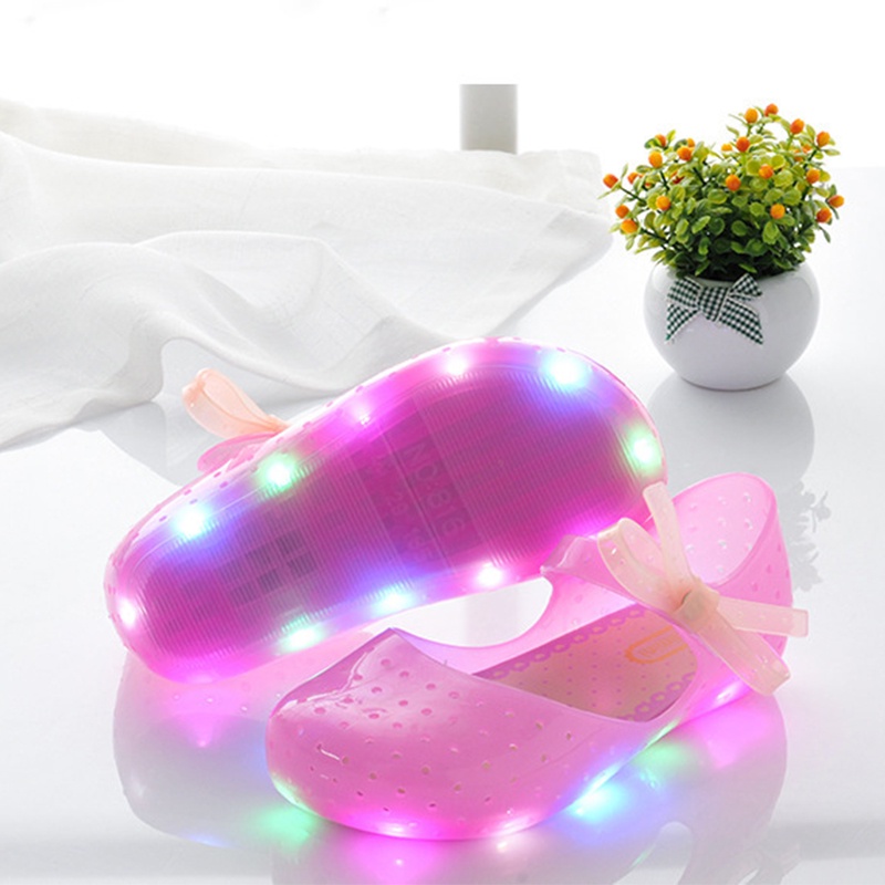 Xăng đan Gắn Nơ Có Đèn Led Màu Hồng Xinh Xắn Cho Bé Gái