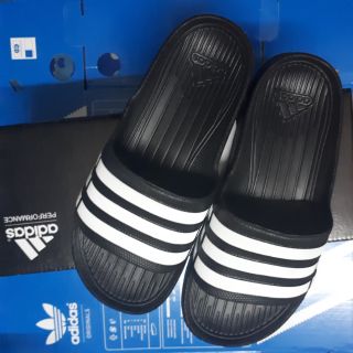 Dép Adidas đúc made in việt nam (kèm hộp)