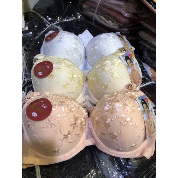 Áo ngực có gọng không mút