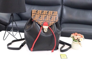 Balo fendi size 25cm