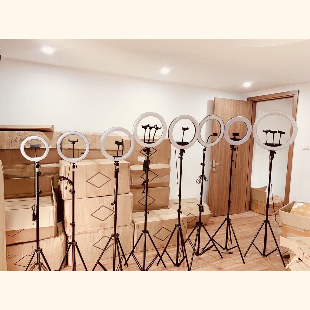 ĐÈN LIVESTREAM -Hỗ Trợ CHỤP HÌNH - MAKE UP- LIVE STREAM BÁN HÀNG - NAIL MI - Full size đèn💝 | BigBuy360 - bigbuy360.vn