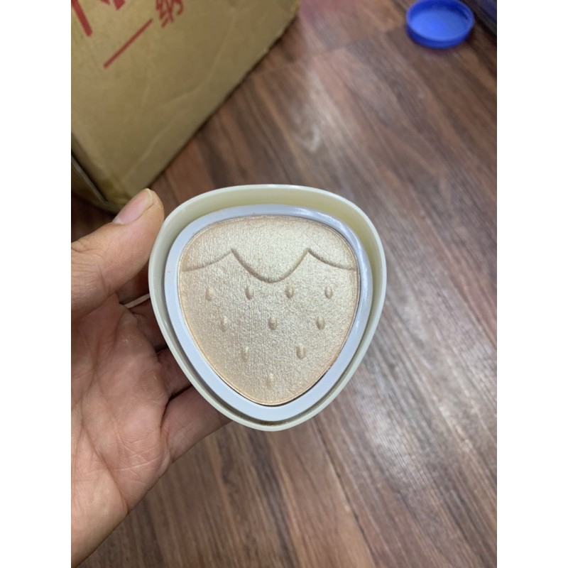 Bắt Sáng Pretty siêu mịn có sẵn rất nhiều màu | BigBuy360 - bigbuy360.vn