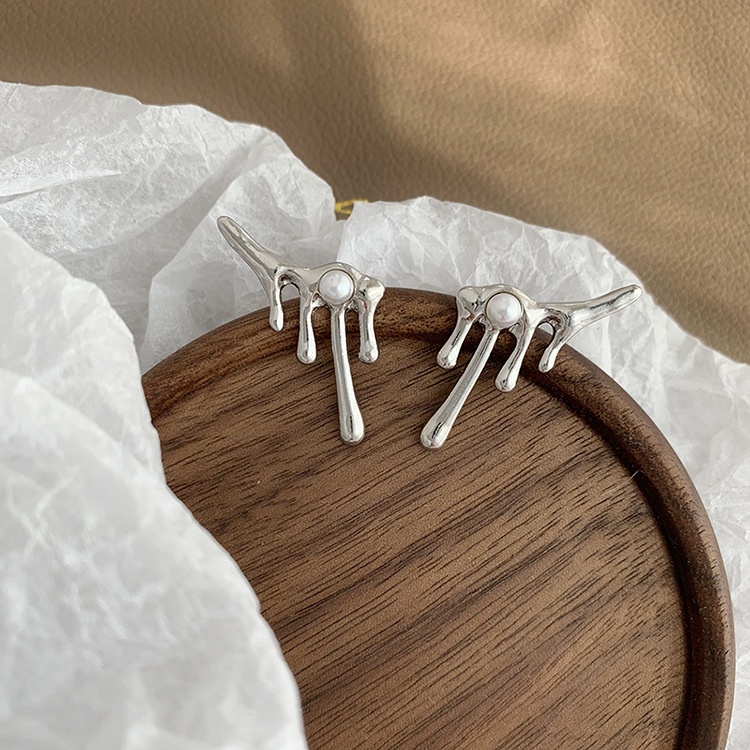Khuyên tai kẹp không bấm lỗ chốt cố định K052 bằng hợp kim mạ bạc hình giọt nước đính hạt trai dáng ngắn Leous
