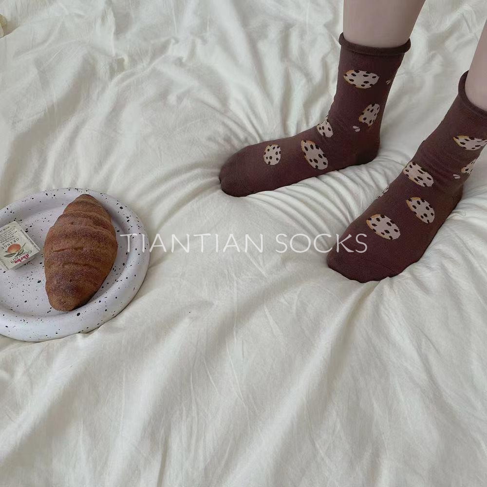 TIANTIAN T139 Hàng Mới Về Vớ Tất nữ cổ cao Cotton Nguyên Chất Xoăn Xoăn In Họa Tiết Hoạt Hình Phong Cách Nhật Bản Dễ Thương