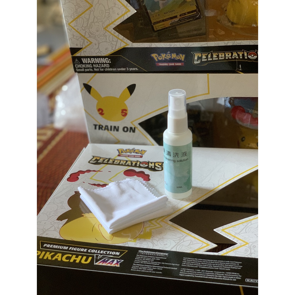 [Luffy TCG Shop] Combo Bình Xịt Tẩy Rửa Và 2 Khăn Làm Sạch Sleeve, Figure, Kính,...