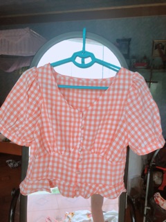 Áo croptop siêu xinh