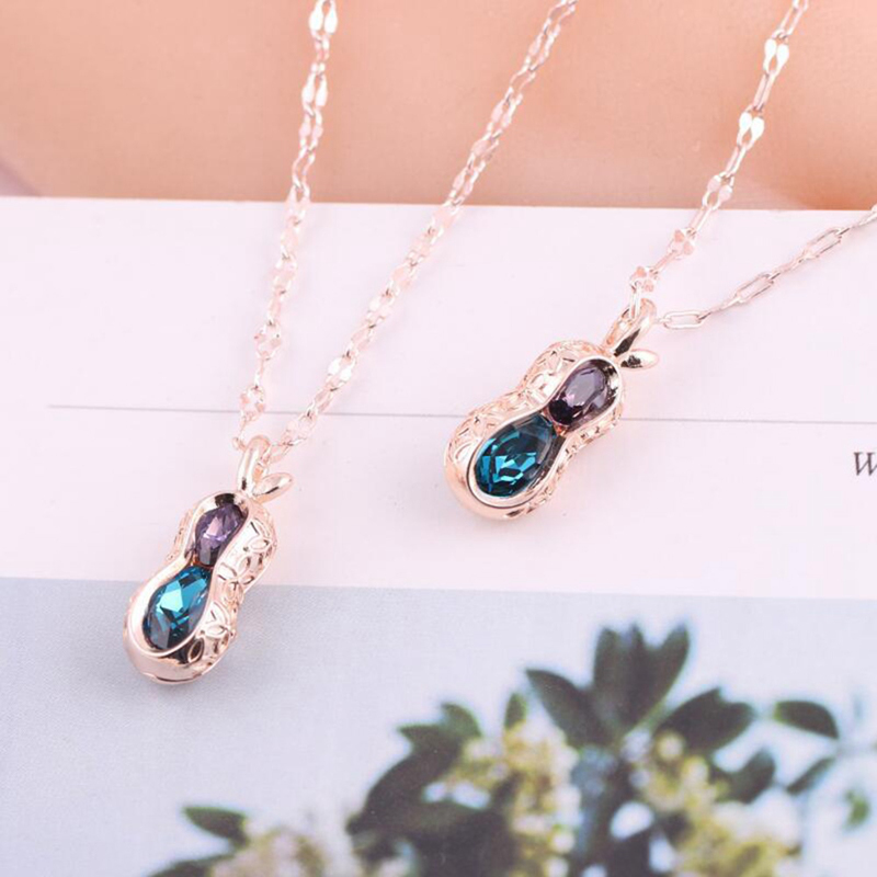 Dây Chuyền Thép Titan Mặt Hạt Đậu Đính Đá Opal May Mắn